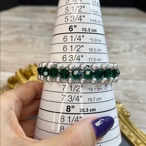 Gorgeous Genuine Pearl and Green Crystal Bracelet with 925 clasp